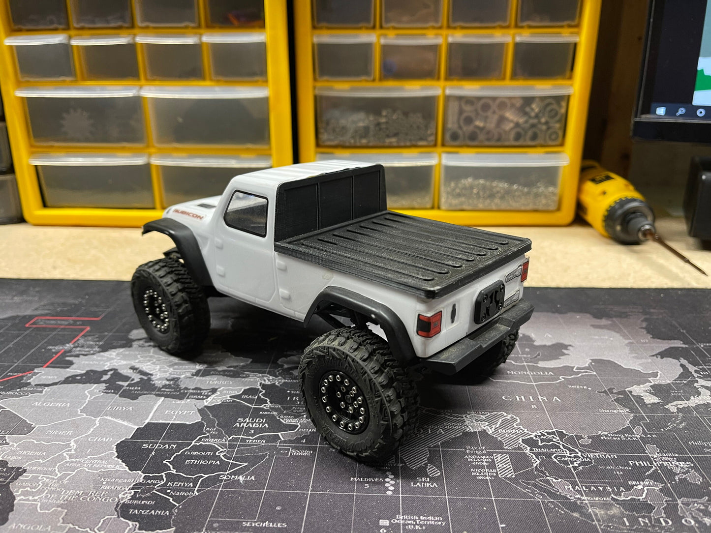 SCX24 Jeep JL Bed Conversion